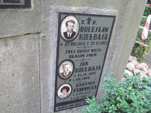 Anna Kiełbasa 1930 Tarnów - Grobonet - Wyszukiwarka osób pochowanych