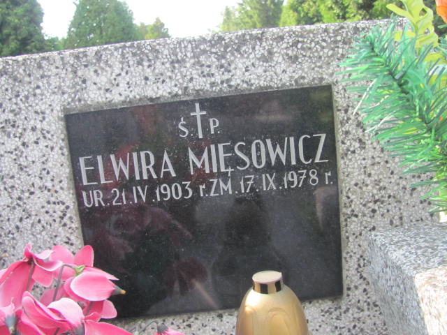 Elwira Mięsowicz 1903 Tarnów - Grobonet - Wyszukiwarka osób pochowanych