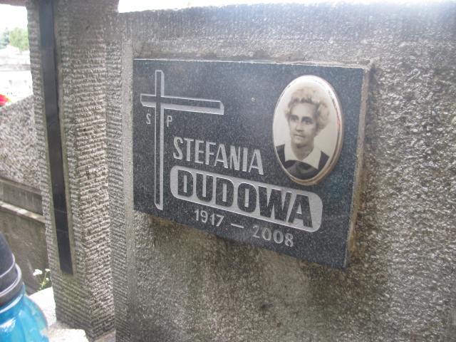 Helena Duda 1933 Tarnów - Grobonet - Wyszukiwarka osób pochowanych