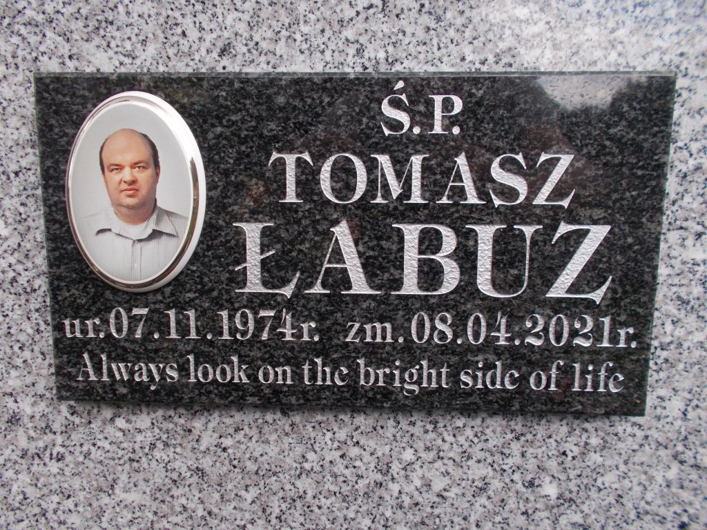 Tomasz Łabuz 1974 Tarnów - Grobonet - Wyszukiwarka osób pochowanych