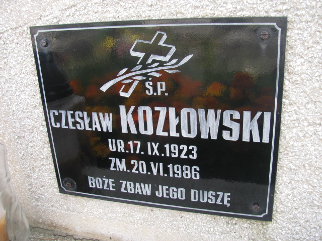 Czesław Kozłowski 1923 Tarnów - Grobonet - Wyszukiwarka osób pochowanych