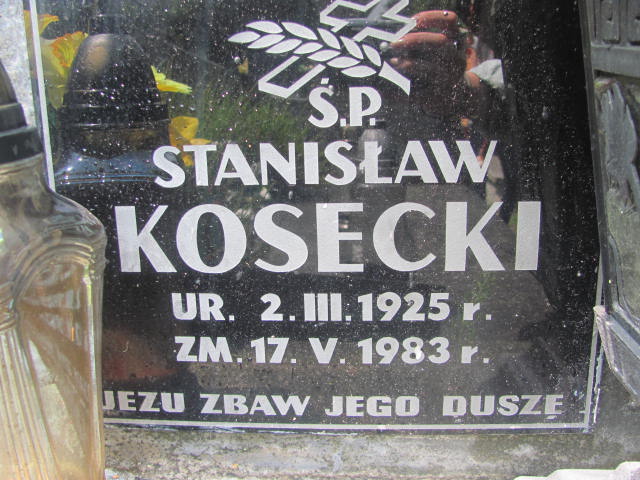 Elżbieta Kloc 1955 Tarnów - Grobonet - Wyszukiwarka osób pochowanych