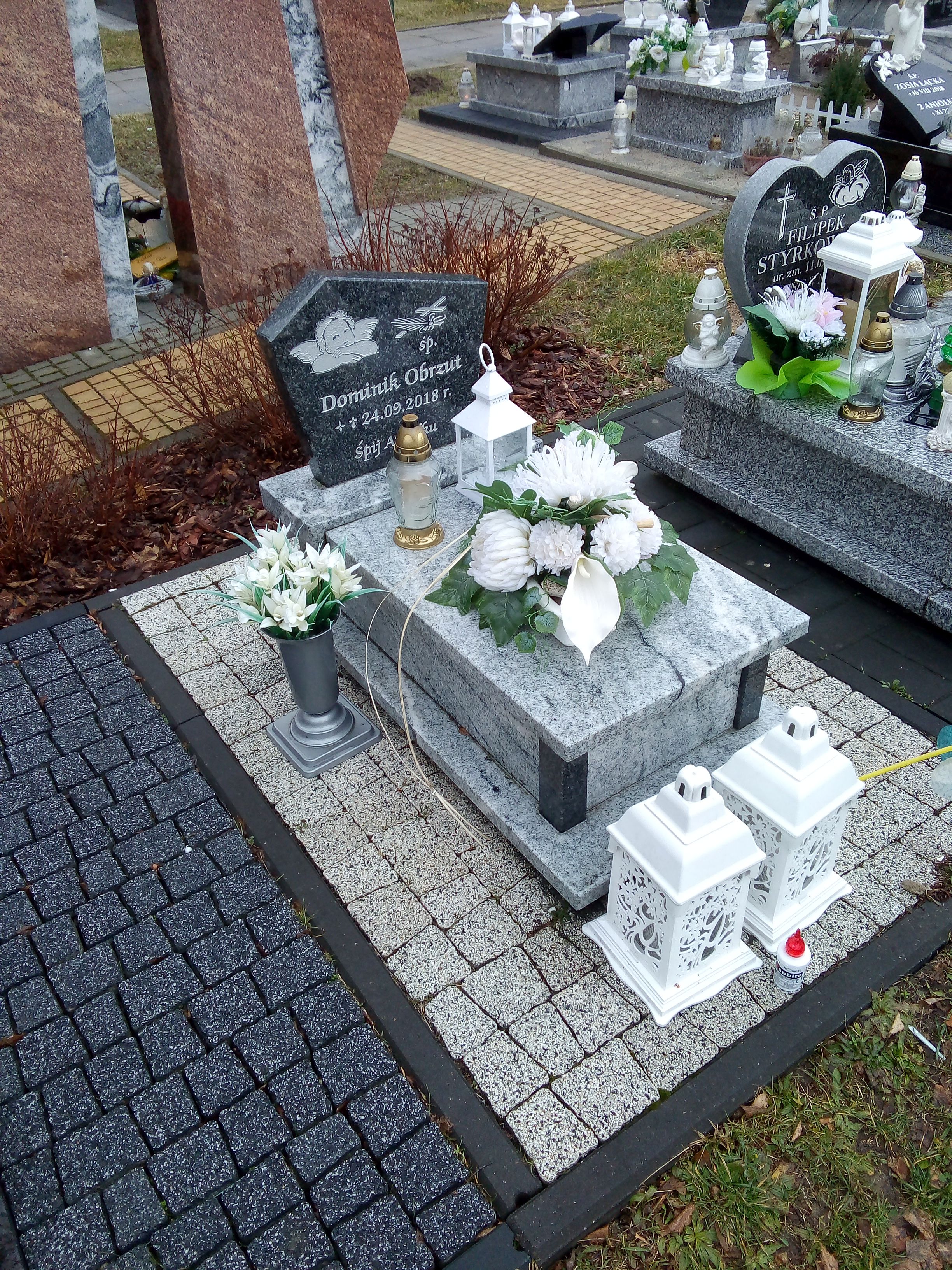 Grób Dominik Obrzut