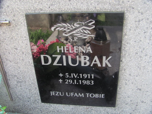 Helena Dziubak 1911 Tarnów - Grobonet - Wyszukiwarka osób pochowanych