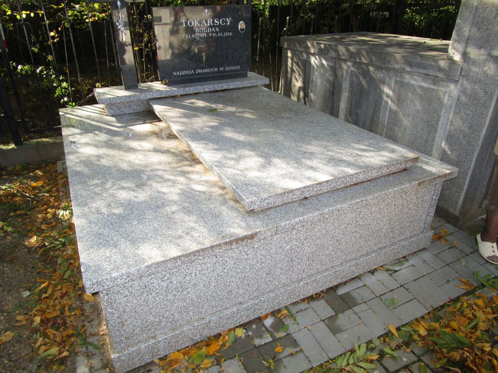 Krystyna Tokarska 1940 Tarnów - Grobonet - Wyszukiwarka osób pochowanych