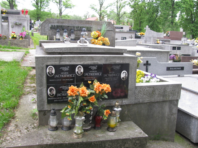 Grób Wanda Jacykiewicz