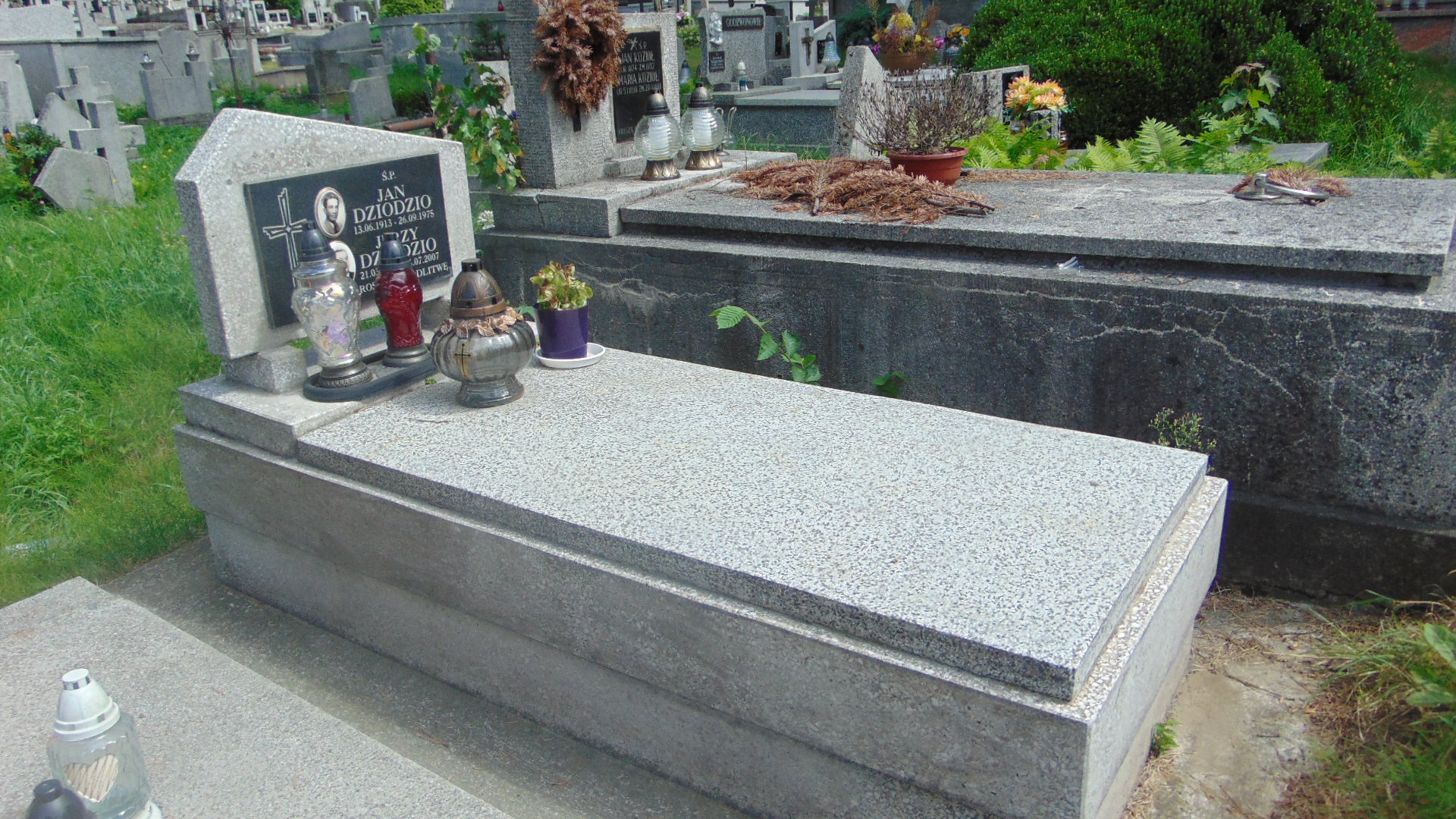 Grób Jerzy Dziodzio