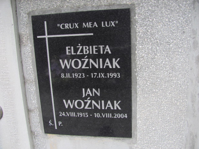 Elżbieta Woźniak 1923 Tarnów - Grobonet - Wyszukiwarka osób pochowanych