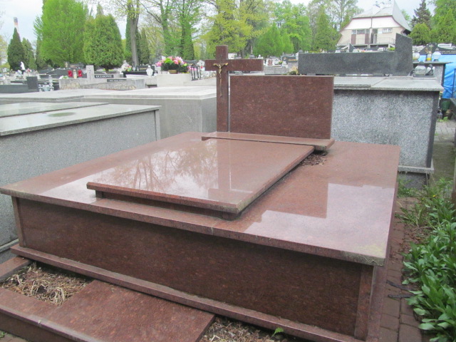 Tadeusz Kalisz 1928 Tarnów - Grobonet - Wyszukiwarka osób pochowanych